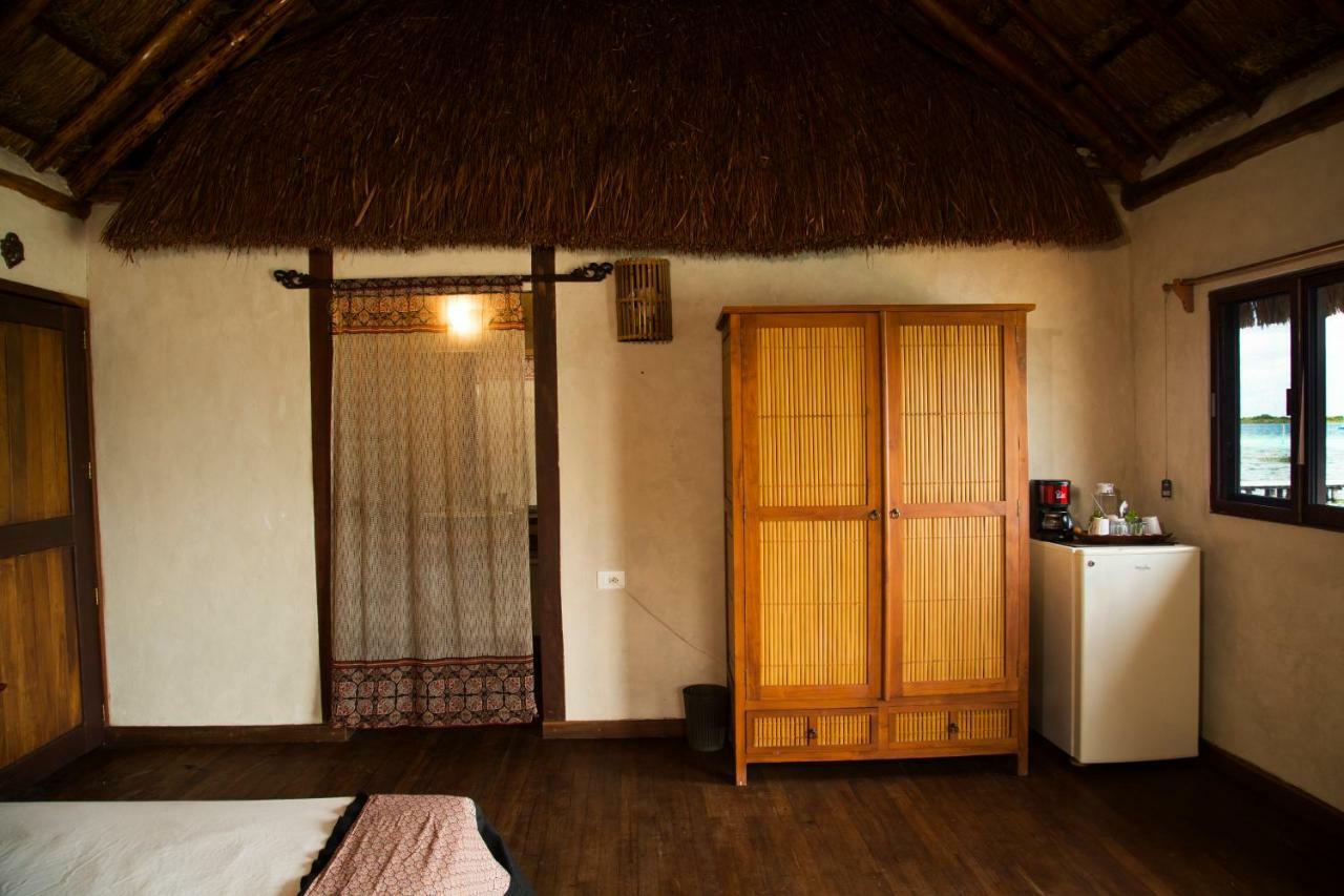 Lagoon Front Hut: Daily Cleaning, Bikes & Kayaks! Bacalar Eksteriør billede